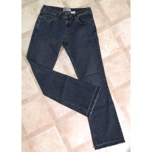 Levi’s Signature Stretch Low Rise Boot Cut 8M